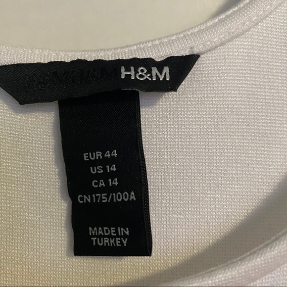 H&M Woman’s dress - Picture 2 of 2